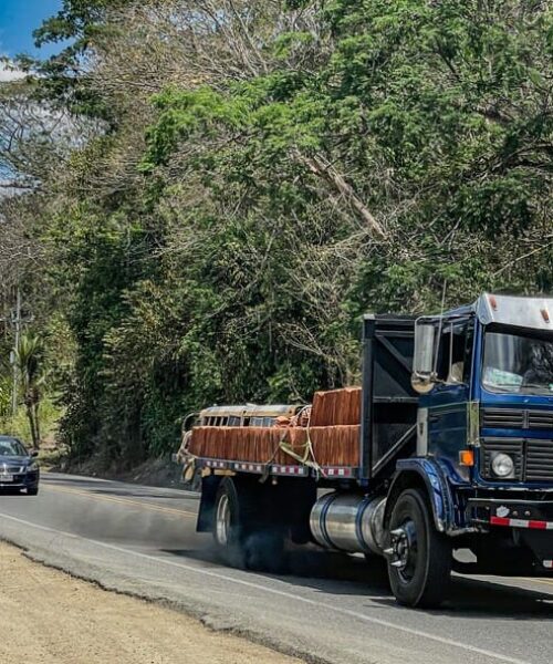Mejora el monitoreo de transporte y la eficiencia en Ecuador
