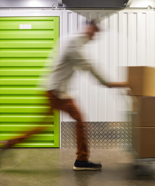 Por qué tu empresa necesita almacenamientos eficientes en Avenida Balboa
: beneficios y consejos